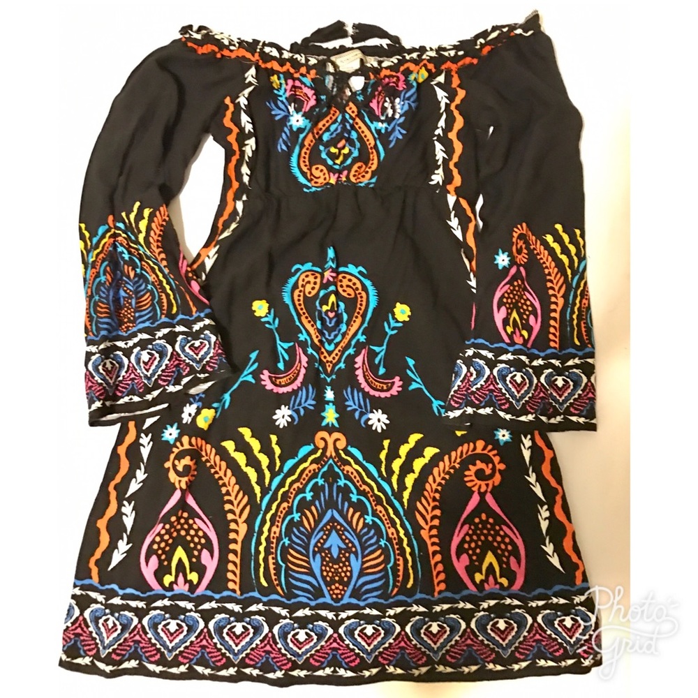 Colorful Off shoulder dress BNWT